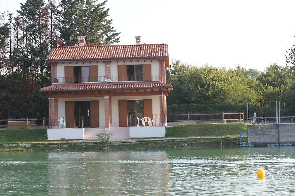 Bed & Breakfast Bed and Breakfast Laghetto ai Portici Pastrengo