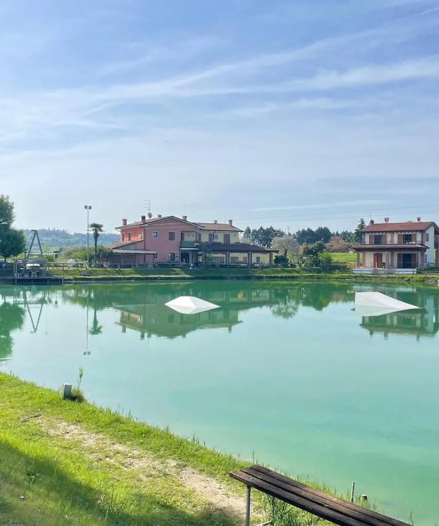 Bed and Breakfast Laghetto ai Portici Pastrengo Bed & Breakfast