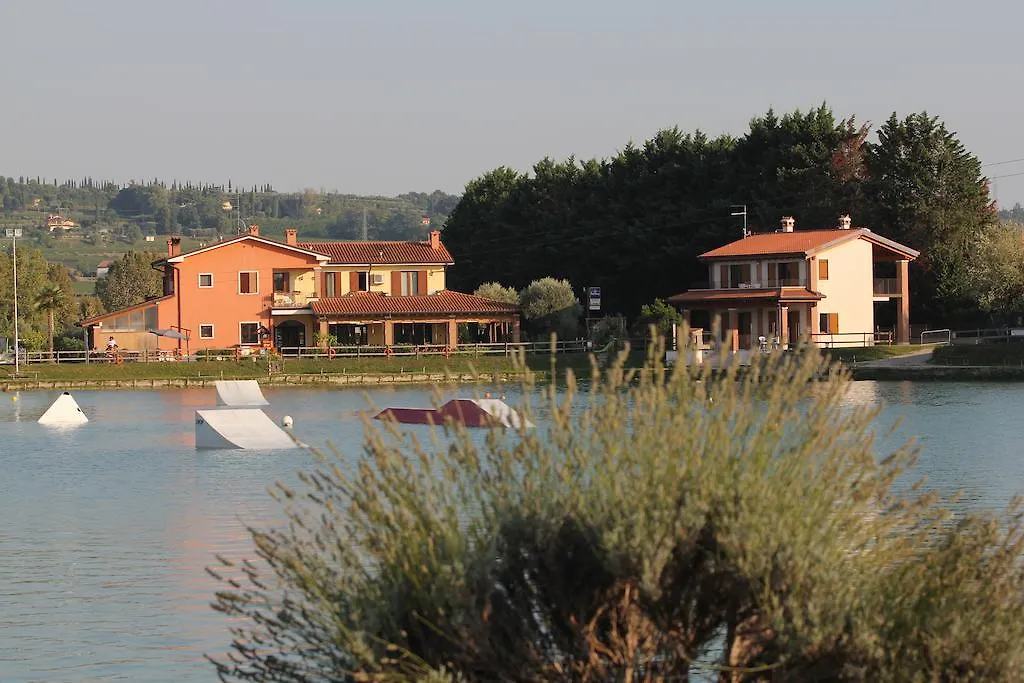 Bed and Breakfast Laghetto Ai Portici Pastrengo