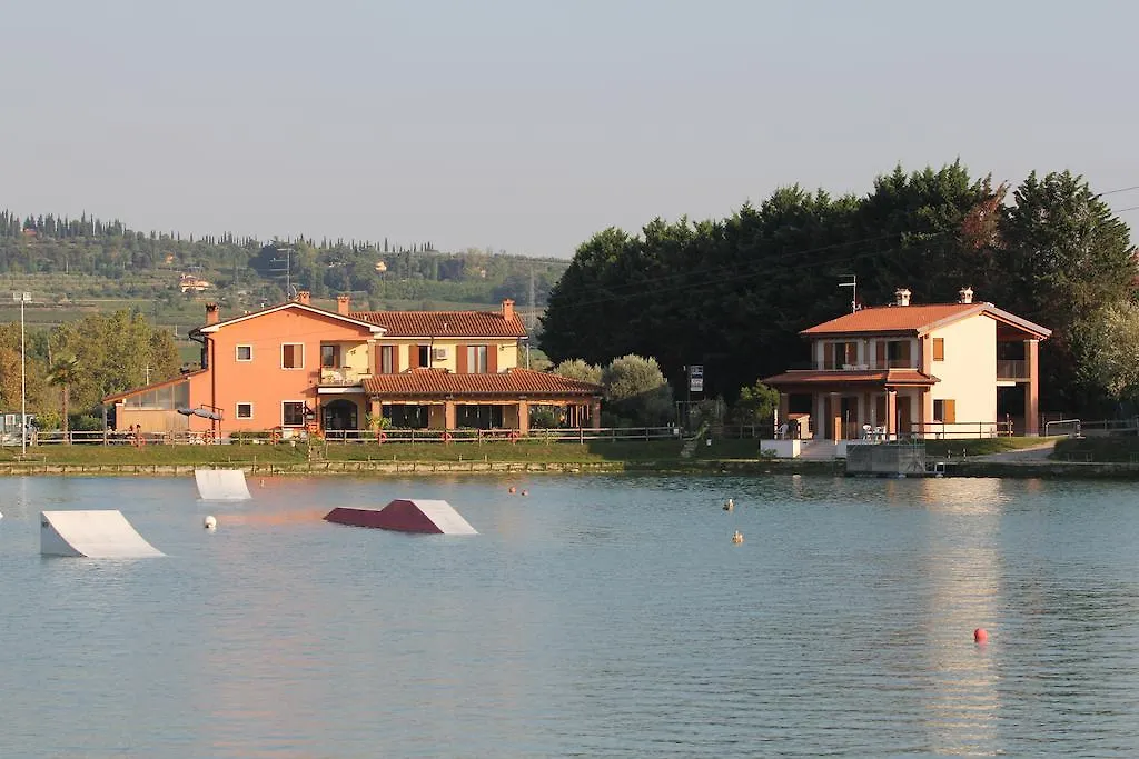 Bed and Breakfast Laghetto Ai Portici Pastrengo 0*,