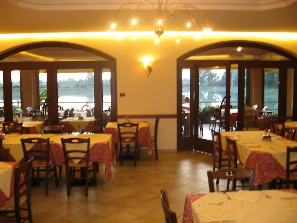 Bed and Breakfast Laghetto Ai Portici Pastrengo