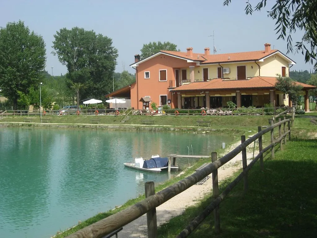 Bed and Breakfast Laghetto Ai Portici Pastrengo Italia